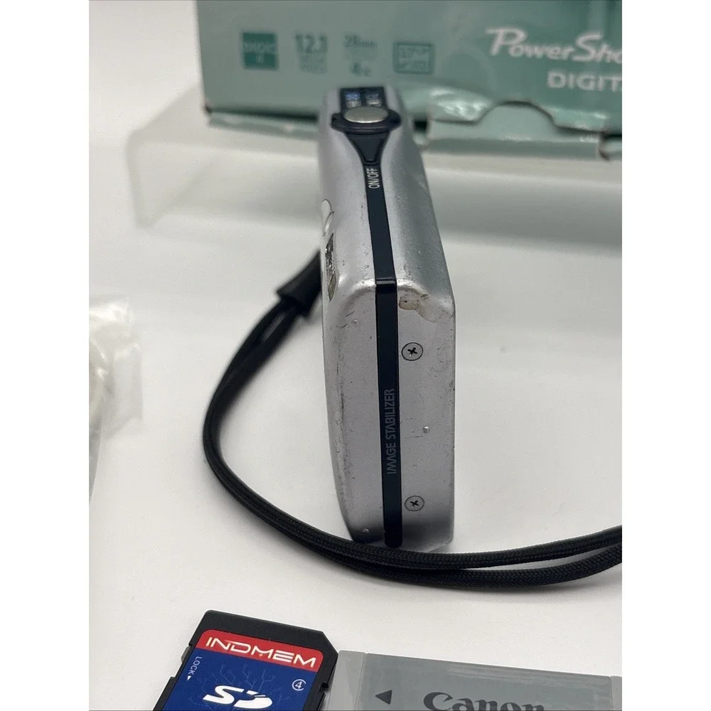Canon PowerShot SD1300 IS 12.1MP Digital Camera Bundle Battery Charger SD Tested
